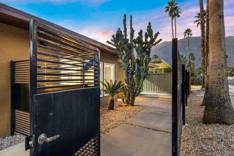 971 E San Lucas Road, Palm Springs, CA 92264 photo 43