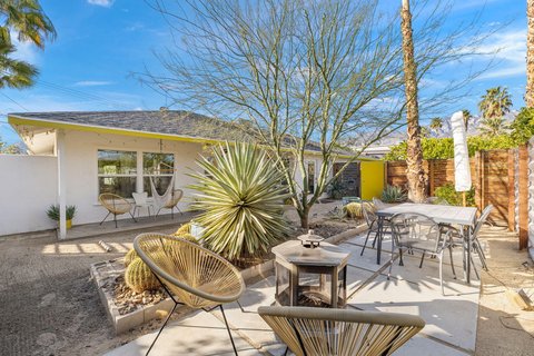 3963 E Calle San Antonio, Palm Springs, CA 92264 photo 7