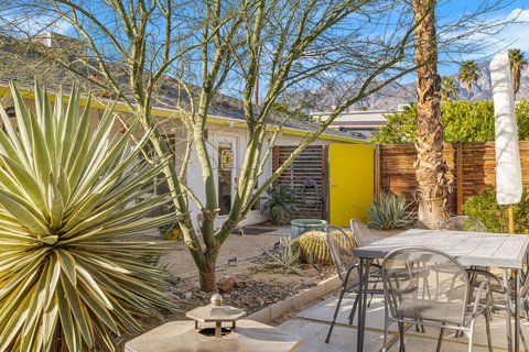 3963 E Calle San Antonio, Palm Springs, CA 92264 photo 9