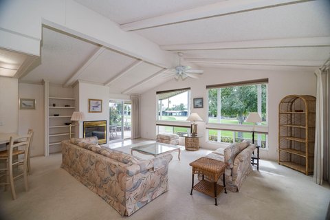 73450 Country Club Drive, 302, Palm Desert, CA 92260 photo 18