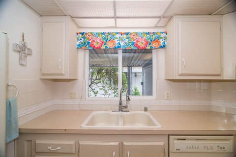 73450 Country Club Drive, 302, Palm Desert, CA 92260 photo 27