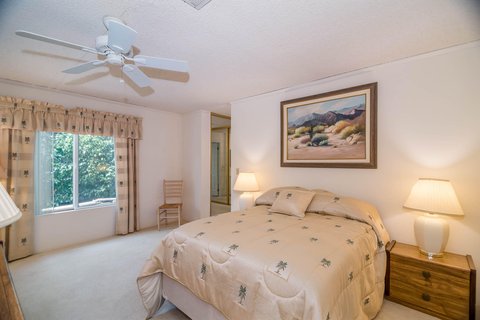 73450 Country Club Drive, 302, Palm Desert, CA 92260 photo 4