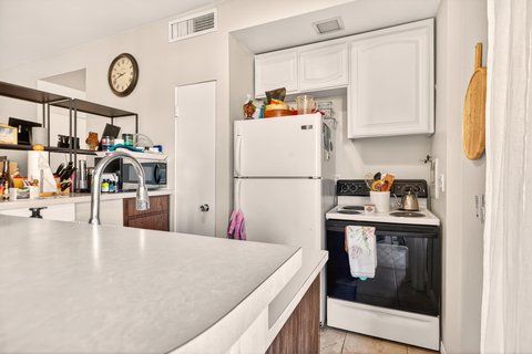46750 Mountain Cove Drive, 16, Indian Wells, CA 92210 photo 6