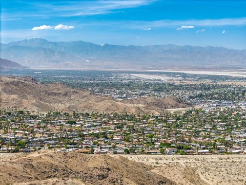 28 Stone Cliff, Rancho Mirage, CA 92270 photo 2