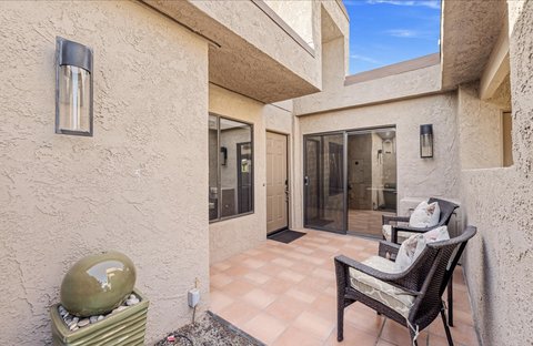 48665 Moon Terrace Lane, Palm Desert, CA 92260 photo 4