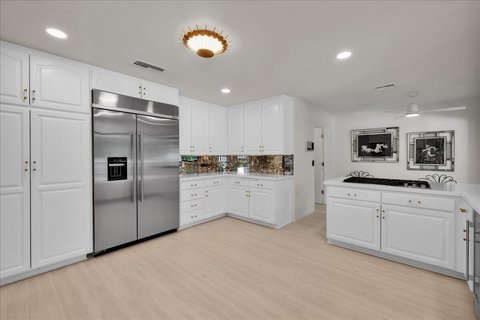 2027 S Toledo Avenue, Palm Springs, CA 92264 photo 18