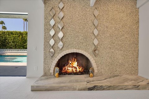 2027 S Toledo Avenue, Palm Springs, CA 92264 photo 10