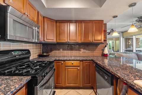 1490 S Camino Real 204, Palm Springs, CA 92264 photo 14