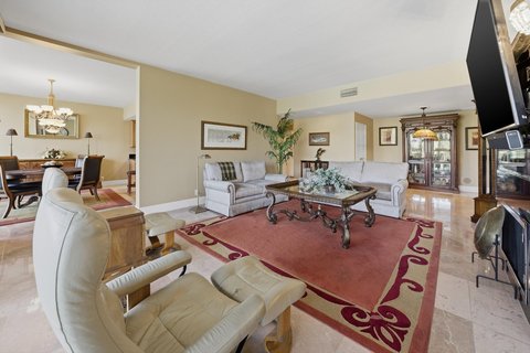 910 Island Drive, 206, Rancho Mirage, CA 92270 photo 11