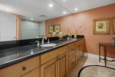 910 Island Drive, 206, Rancho Mirage, CA 92270 photo 24