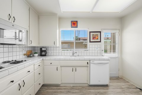 290 S San Jacinto Drive, 9, Palm Springs, CA 92262 photo 15
