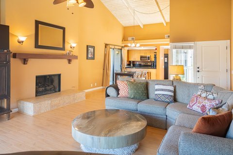 46631 Arapahoe Circle, B, Indian Wells, CA 92210 photo 3