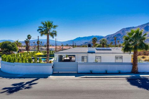 323 W Palm Vista Drive, Palm Springs, CA 92262 photo 3