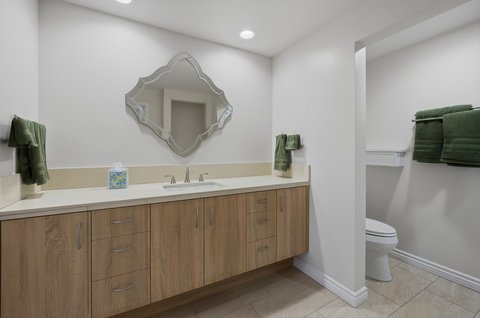 910 Island Drive, 114, Rancho Mirage, CA 92270 photo 22