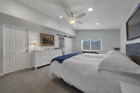 73450 Country Club Drive, 214, Palm Desert, CA 92260 photo 17