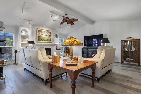 73450 Country Club Drive, 214, Palm Desert, CA 92260 photo 9