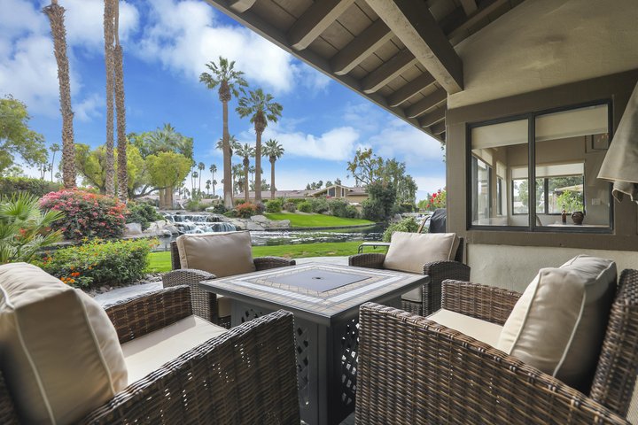 331 Red River Road, Palm Desert, CA 92211
