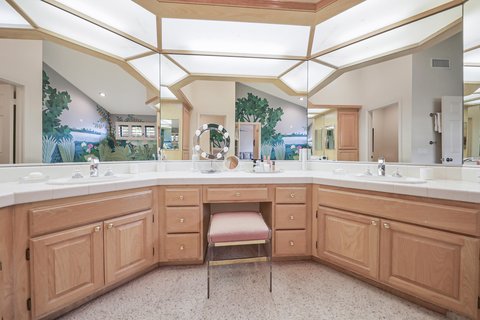 229 Green Mountain Drive, Palm Desert, CA 92211 photo 27