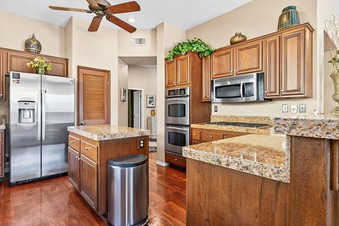 128 Kavenish Drive, Rancho Mirage, CA 92270 photo 8