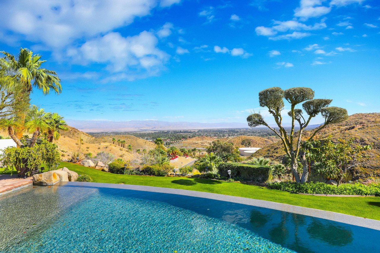 14 Santa Rosa Mountain Lane, Rancho Mirage, CA 92270