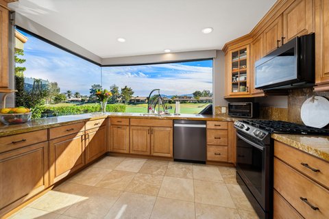 13 Pine Valley Drive, Rancho Mirage, CA 92270 photo 21