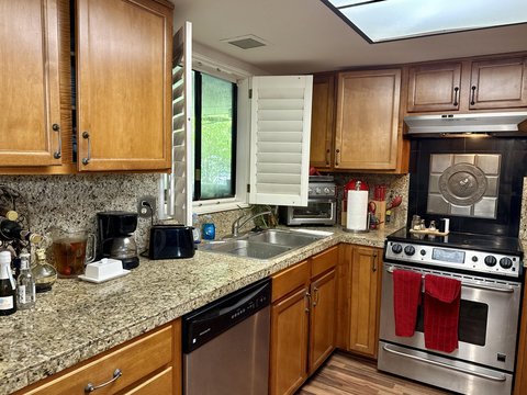 5301 E Waverly Drive, 173, Palm Springs, CA 92264 photo 6