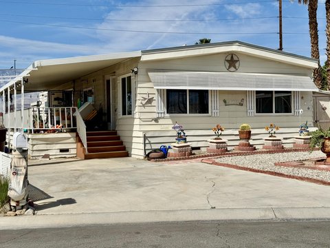 32075 Westchester Drive, Thousand Palms, CA 92276 photo 3