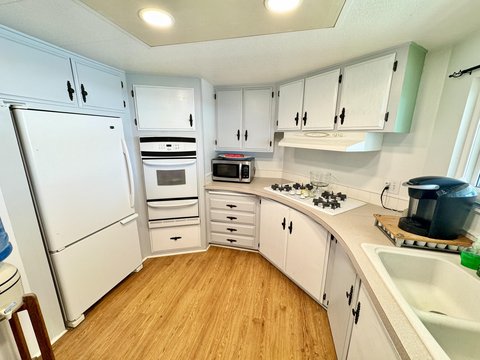 32075 Westchester Drive, Thousand Palms, CA 92276 photo 4