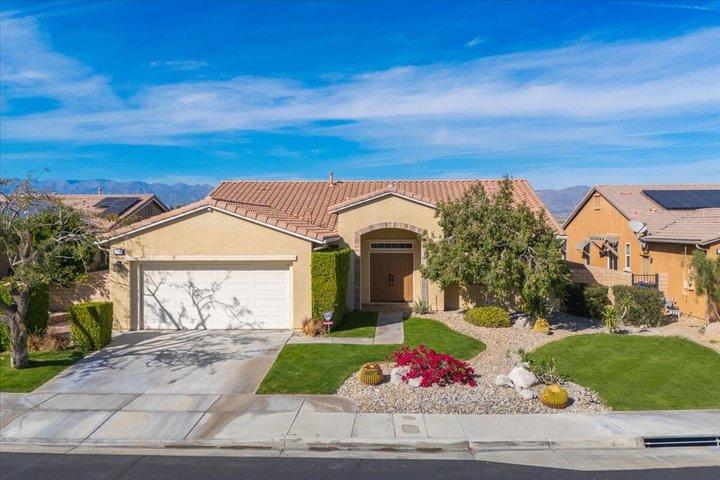 1290 Esperanza Trail, Palm Springs, CA 92262