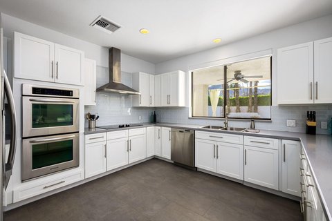 75437 Desert Park Drive, Indian Wells, CA 92210 photo 4