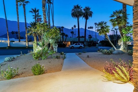 2598 S Camino Real, Palm Springs, CA 92264 photo 9