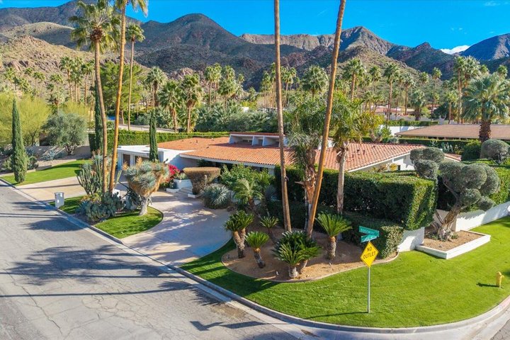 1605 Ridgemore Drive, Palm Springs, CA 92264