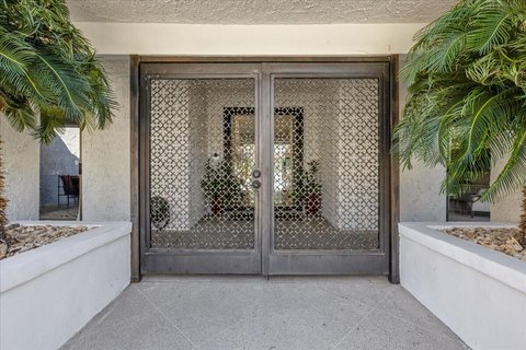 1605 Ridgemore Drive, Palm Springs, CA 92264 photo 4
