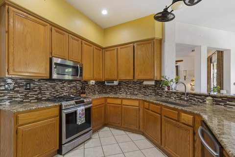 77630 Marlowe Court, Palm Desert, CA 92211 photo 30
