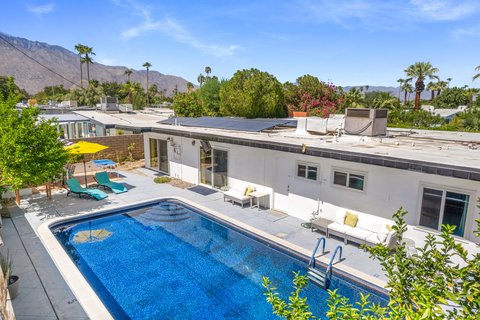4385 E Paseo Caroleta, Palm Springs, CA 92264 photo 2