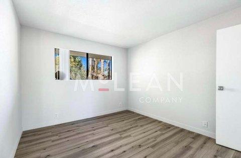 2809 N Los Felices Circle E, 212, Palm Springs, CA 92262 photo 14
