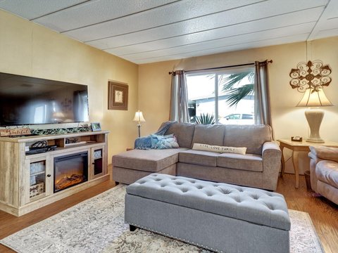 49305 California 74, 139, Palm Desert, CA 92260 photo 11