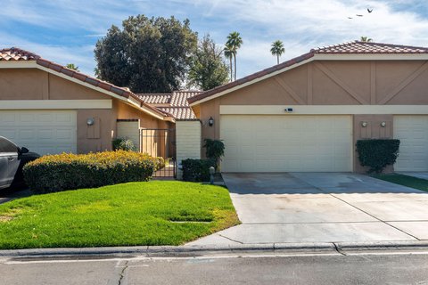 445 N Sierra Madre, Palm Desert, CA 92260 photo 2