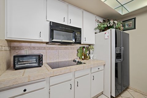 900 Island Drive, 106, Rancho Mirage, CA 92270 photo 19