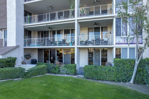 900 Island Drive, 106, Rancho Mirage, CA 92270 photo 4