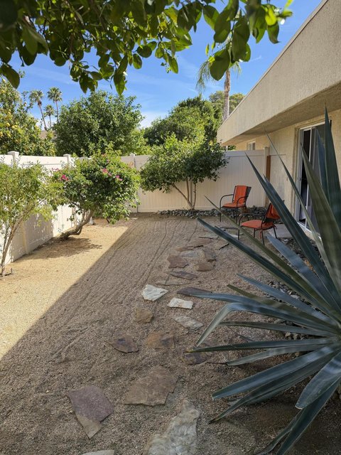 3092 Sunflower Circle E, 90, Palm Springs, CA 92262 photo 5