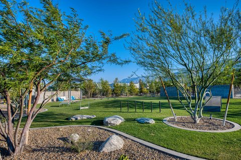 423 Fountain Drive, Palm Springs, CA 92262 photo 48