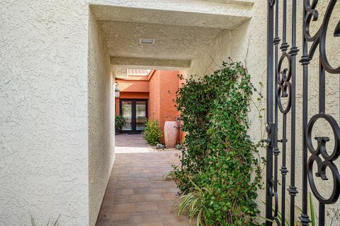 49540 Avenida Vista Bonita, La Quinta, CA 92253 photo 5