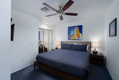 471 S Calle El Segundo, C13, Palm Springs, CA 92262 photo 2