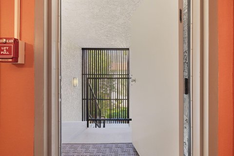 1552 S Camino Real, 333, Palm Springs, CA 92264 photo 13