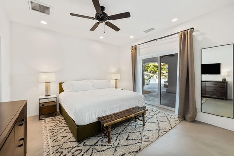 594 W Stevens Road, Palm Springs, CA 92262 photo 16