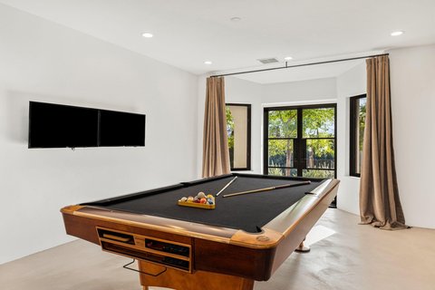 594 W Stevens Road, Palm Springs, CA 92262 photo 18