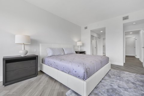 910 Island Drive, 406, Rancho Mirage, CA 92270 photo 24
