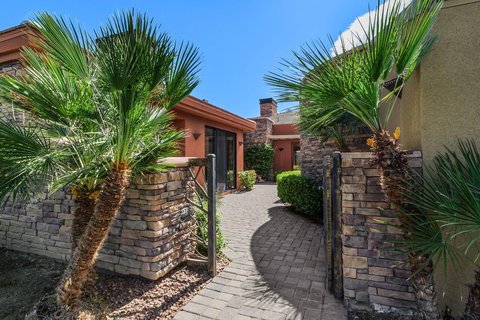 50220 Via Puente, La Quinta, CA 92253 photo 5
