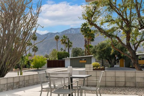 282 N Orchid Tree Lane, Palm Springs, CA 92262 photo 4